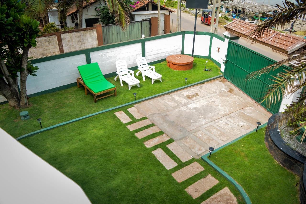 Explore Hostels Negombo Kochchikade Ngoại thất bức ảnh