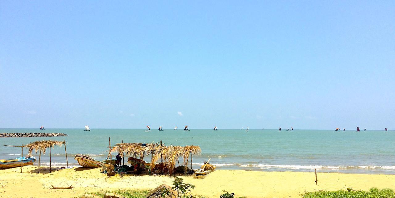 Explore Hostels Negombo Kochchikade Ngoại thất bức ảnh