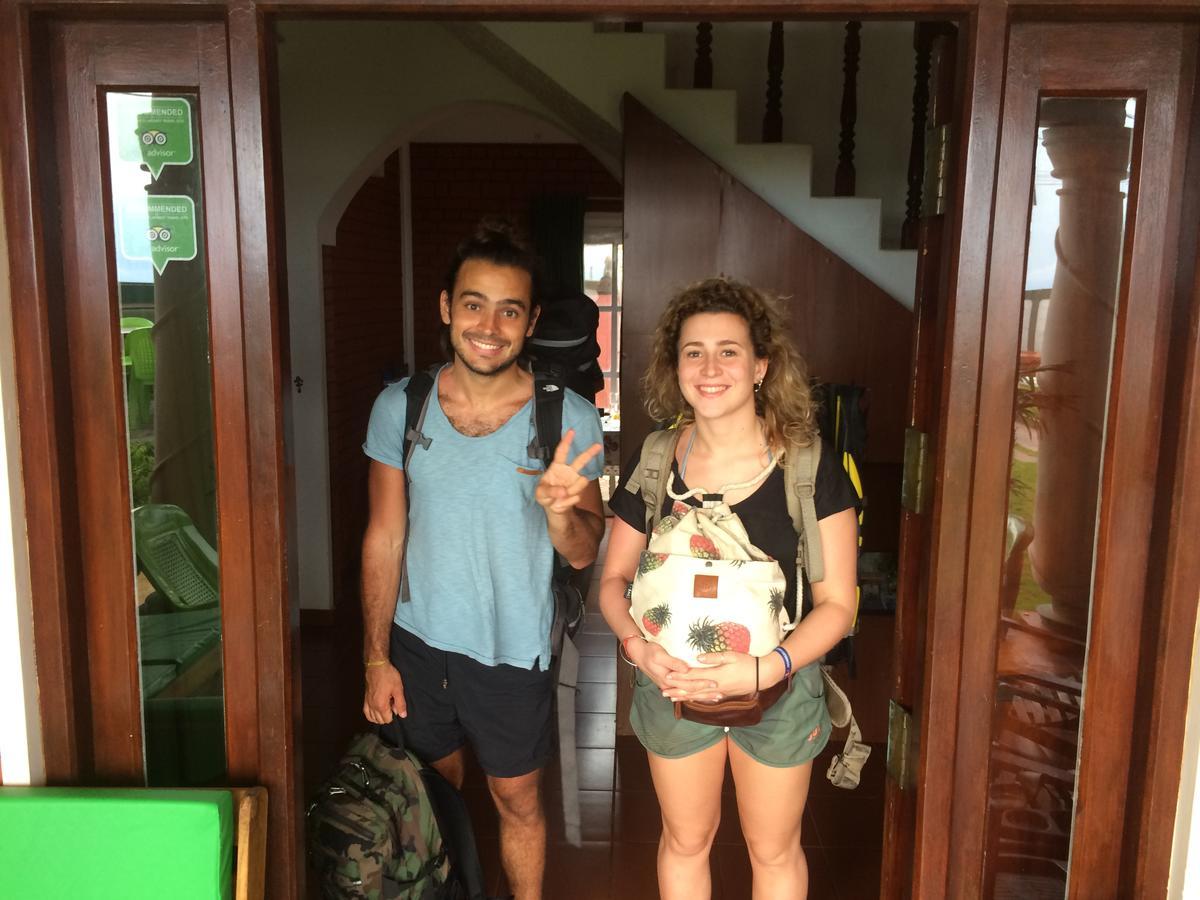 Explore Hostels Negombo Kochchikade Ngoại thất bức ảnh