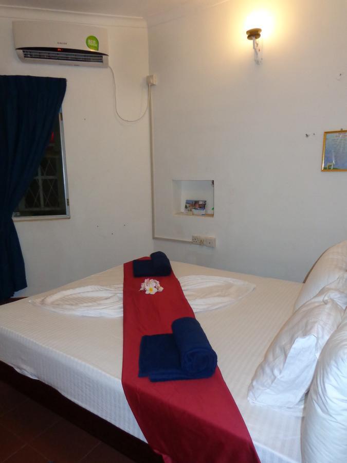 Explore Hostels Negombo Kochchikade Ngoại thất bức ảnh