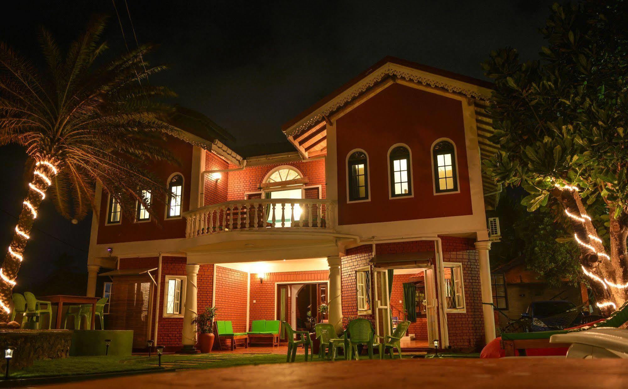 Explore Hostels Negombo Kochchikade Ngoại thất bức ảnh