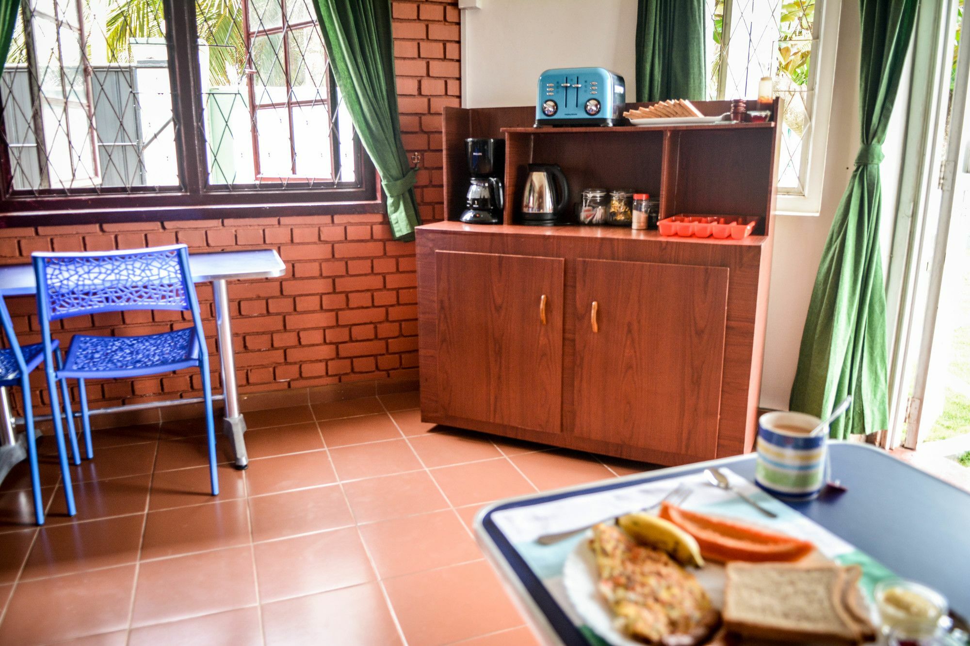 Explore Hostels Negombo Kochchikade Ngoại thất bức ảnh